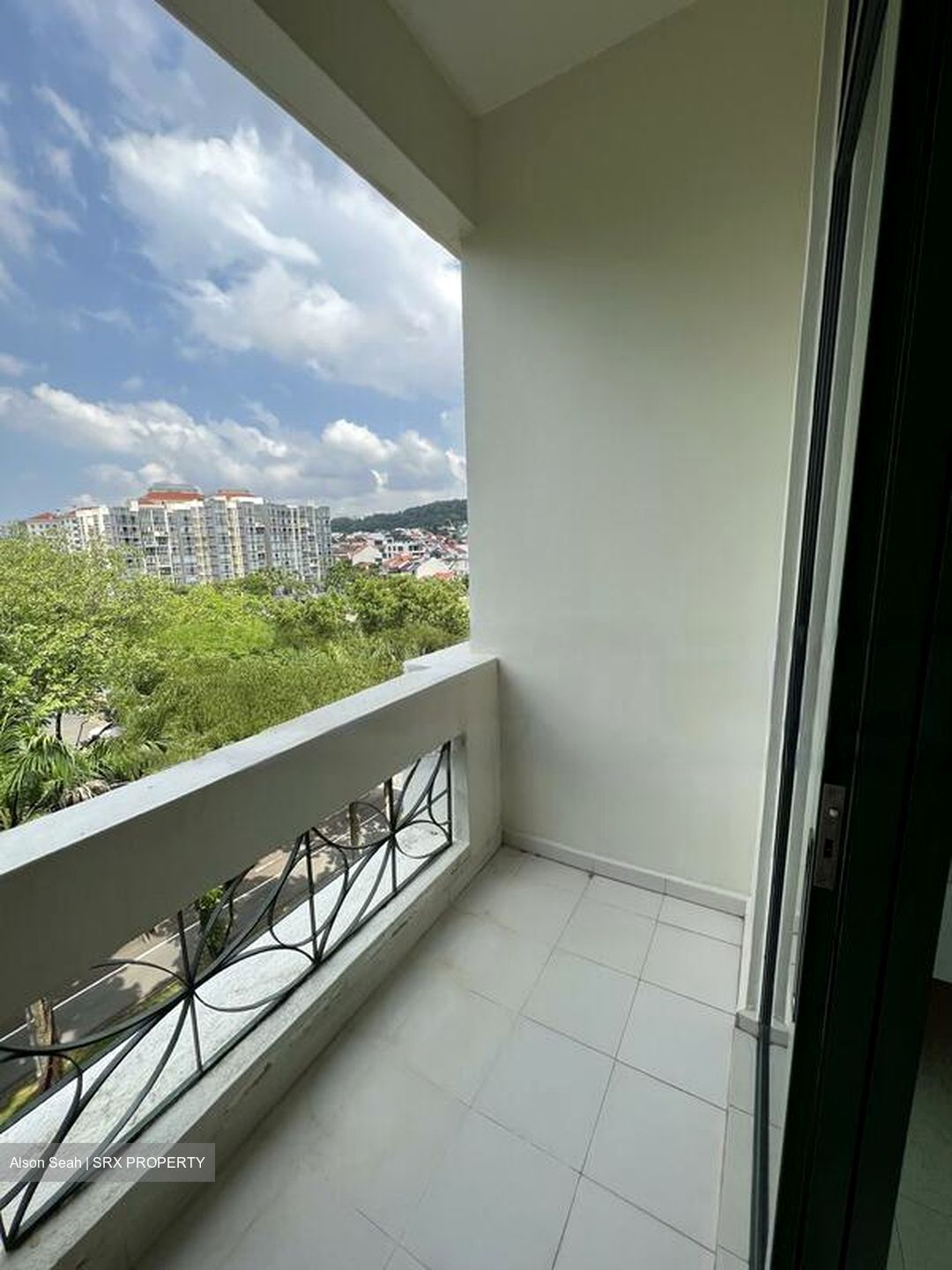 Hillview Heights (D23), Condominium #461345331